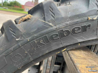 Räder, Reifen, Felgen & Distanzringe Kleber 230/95R48 eenling demo band