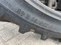 Räder, Reifen, Felgen & Distanzringe Kleber 230/95R48 eenling demo band