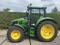Schlepper / Traktor John Deere 6M 125