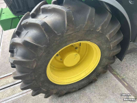 Schlepper / Traktor John Deere 6M 125