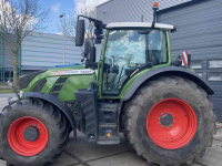 Schlepper / Traktor Fendt 724 S4 Profi Plus