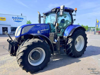 Schlepper / Traktor New Holland T7.260AC Stage V Blue Power