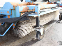 Kehrmaschine Bema 1850 Stapler 1,80 meter veegmachine rolbezem veger opvangbak