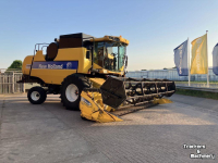 Mähdrescher New Holland CS6080