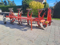 Pflüge Kuhn Multimaster 121 wentelploeg