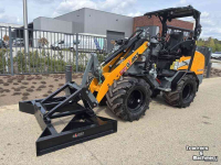 Radlader Giant G2700HD+ Kniklader