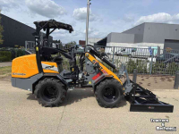 Radlader Giant G2700HD+ Kniklader