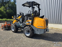 Radlader Giant G2700HD+
