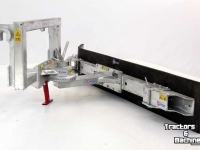 Gummi-Schieber Qmac Rabot caoutchouc pour cour avec montage Merlo