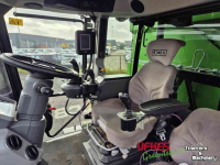 Schlepper / Traktor JCB Fastrac 4220 + Cheetah 30 Houtversnipperaar / Houthakselaar + Nokka HK4872P houtkraan Snipper combi / Chipper Combi