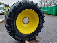 Räder, Reifen, Felgen & Distanzringe Vredestein 650/65R42 - 600/65R28