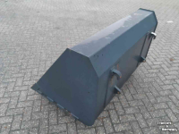 Frontlader  Volumebak 150 cm   euro aansluiting