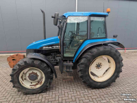 Schlepper / Traktor New Holland TS 110