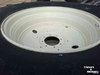 Räder, Reifen, Felgen & Distanzringe Vredestein 710/70R38 Traxion XXL