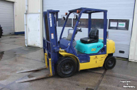 Gabelstapler Komatsu FD20T-12 heftruck forklift gabelstapler diesel