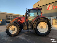 Schlepper / Traktor Valtra T174 Versu