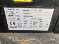 Radlader Giant V5003HD