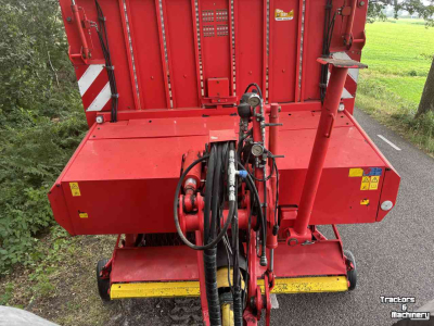 Lade- und Dosierwagen Pottinger Jumbo 6000 Combiline