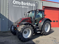 Schlepper / Traktor Valtra N175D