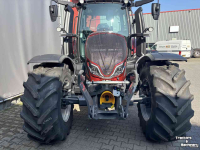Schlepper / Traktor Valtra N175D