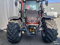 Schlepper / Traktor Valtra N175D