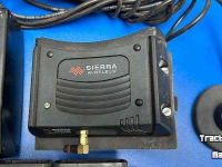 GPS Lenksystemen und Zubehör Trimble NAV controller II, AG-25, TM-200, AG-815, Pulse Sierra modem wireless