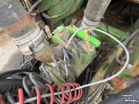 Hakenlift-Container System Joskin Cargo chassis met tank en Drakkar bak