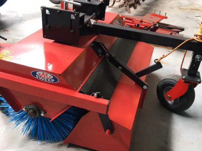 Unkrautbürste M-Sweep HSTV600