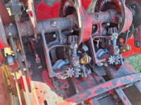 Pressen New Holland 276 hayliner balenpers hooipers pers stropers