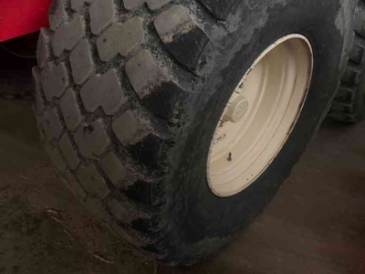 Räder, Reifen, Felgen & Distanzringe Alliance 650/55 R26.5