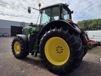 Schlepper / Traktor John Deere 6195M