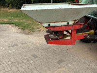 Düngerstreuer Kuhn Comete ZS 600 N