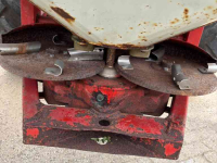 Düngerstreuer Kuhn Comete ZS 600 N