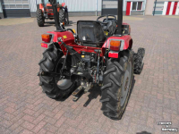 Obsttraktor Shibaura st 330