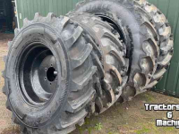Räder, Reifen, Felgen & Distanzringe Bargam 380/85 R28 + 380/85 R36 Grimac Wielen / Banden