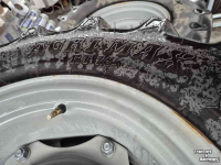 Räder, Reifen, Felgen & Distanzringe BKT 420/70R28 & 360/70R20