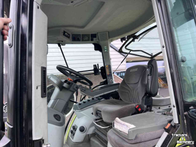 Schlepper / Traktor Claas Arion 610