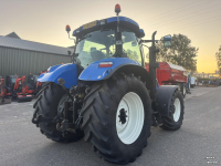 Schlepper / Traktor New Holland T6030