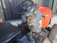Gartentraktoren Branson 2505H hydrostaat compacttrekker tuinbouwtractor gazonbanden