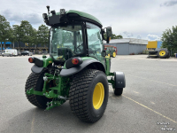 Obsttraktor John Deere 4066R