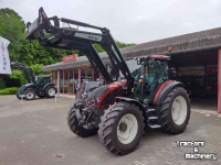 Schlepper / Traktor Valtra G135 Active