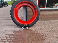 Räder, Reifen, Felgen & Distanzringe  GS DUBBELLUCHT 270/85R54 NAAST 650/65R42