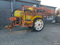 Feldspritze Douven Getrokken Veldspuit 27 meter met AirJet