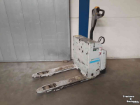 Handhubwagen Nissan PLL180 (brede uitvoering)