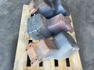 Schlepper / Traktor Massey Ferguson Moederblokken, gewicht, buikgewicht, 4387183M2, tractoren