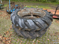 Räder, Reifen, Felgen & Distanzringe Vredestein 13.6x38 dubbellucht