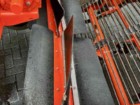 Zwiebelroder Holaras Uienrooiter UR 135 DB
