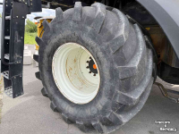 Mähdrescher New Holland CR 980