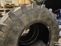 Räder, Reifen, Felgen & Distanzringe Trelleborg 800/70R38 TM900