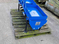 Rasenbelüfter  Gazonbeluchter/ prikrol 125 cm
